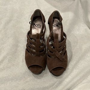Brown suede strappy heels by Sofft size 7